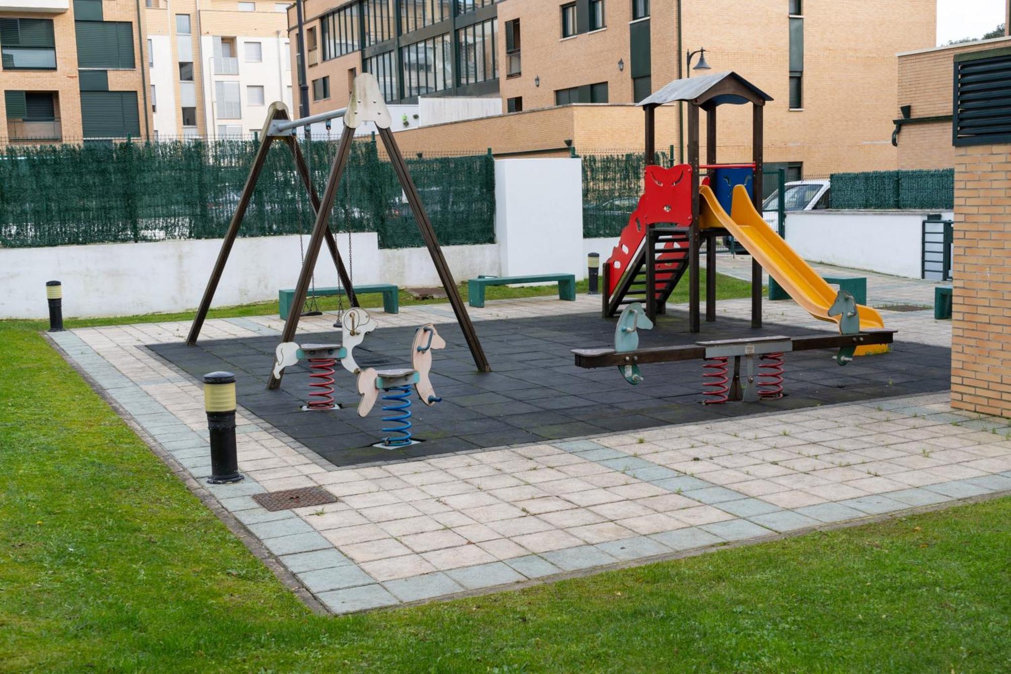 Alloru, Apartamento Con Piscina La Playa A 3 Km Vut-2714-As Llanes Luaran gambar